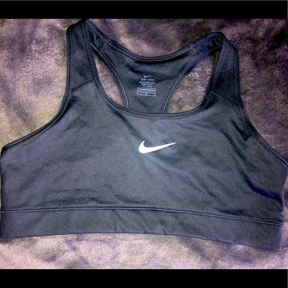 Nike Dri-FIT Sports Bra (medium impact)